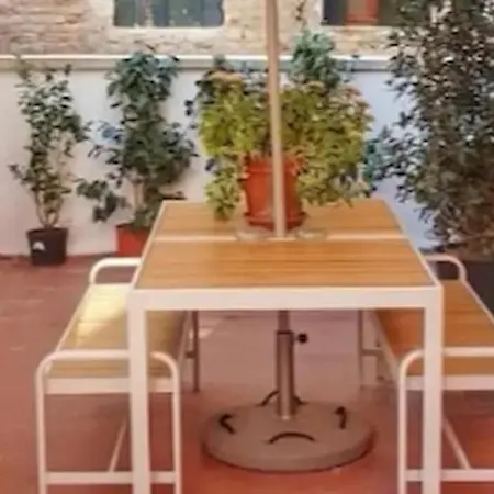 Frari *